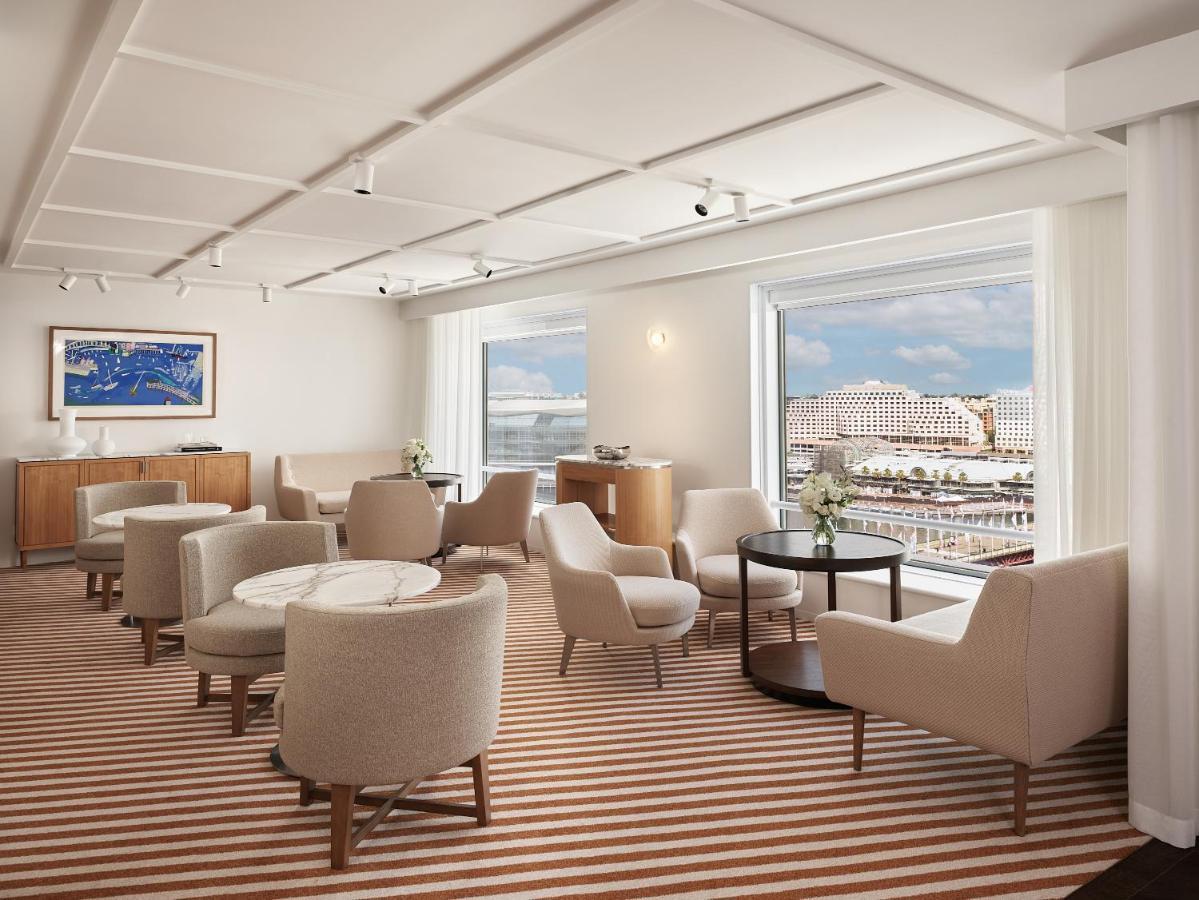 King Room with Darling Harbour View - Club Access